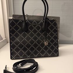 Michael Kors Black Studded Leather Tote Bag – Like New