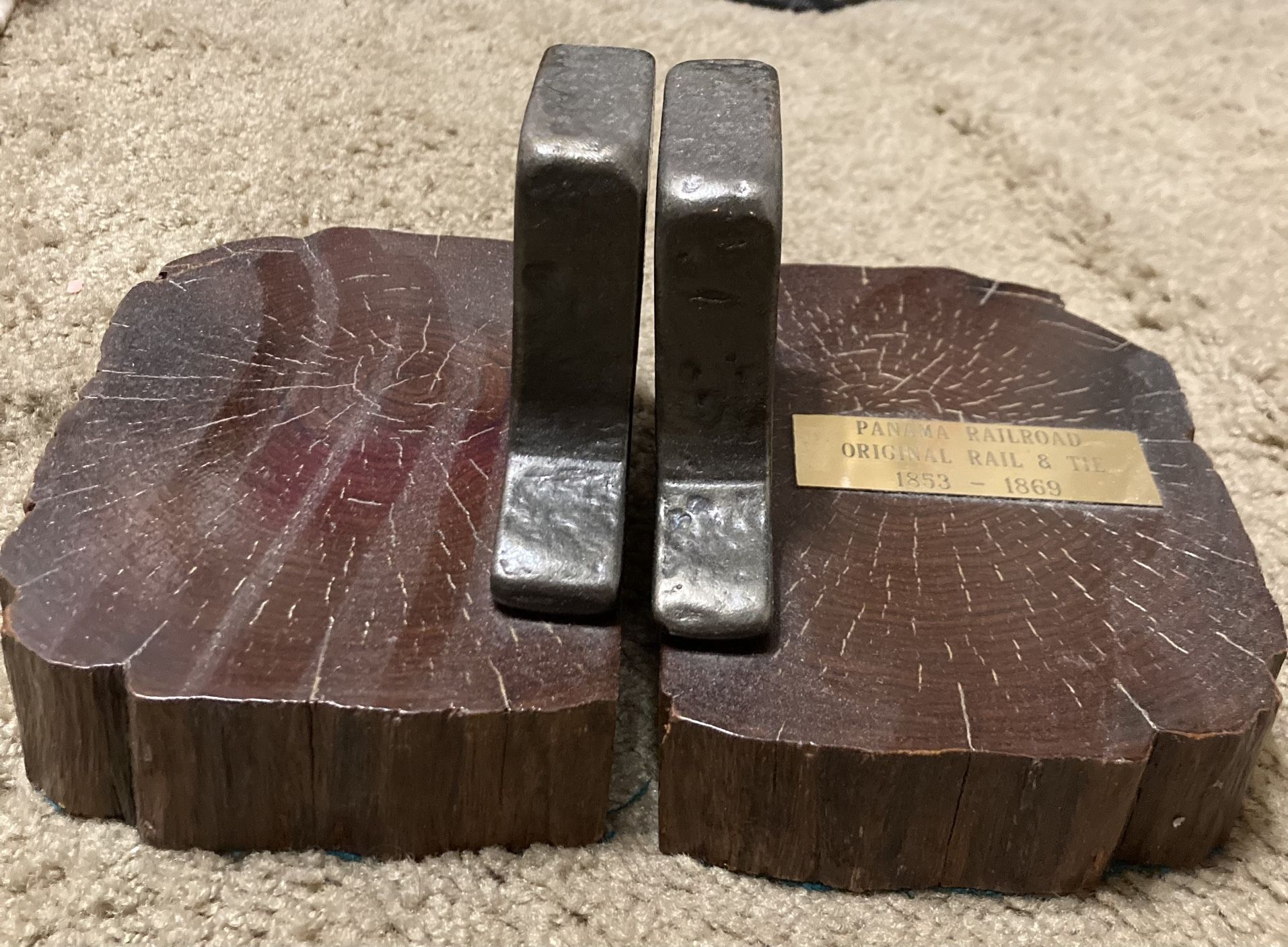 Panama Railroad Tie Bookends
