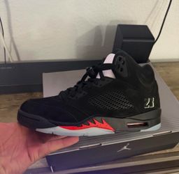 Halloween 5’s size 10’5