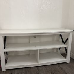 Farmhouse Style Tv Stand 