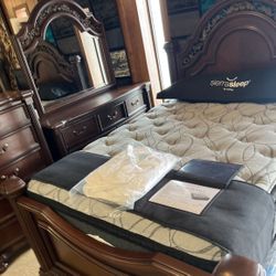 Solid Premium Four Piece Bedroom Suite 