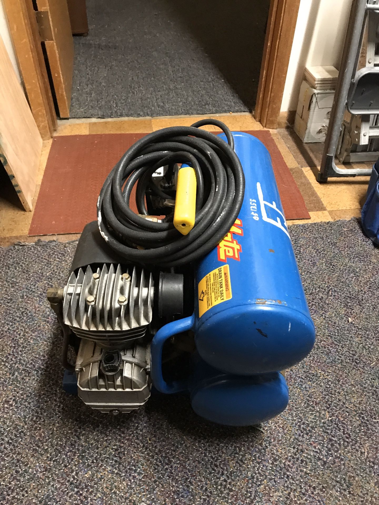 Emglo airmate air compressor