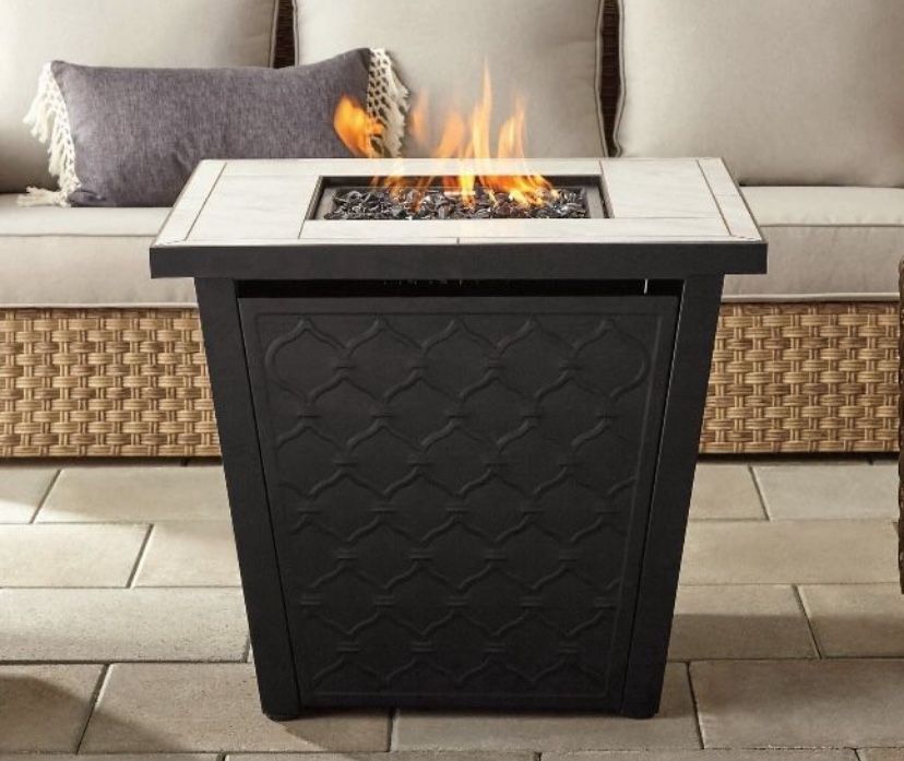 New In Box-- FALL MUST HAVE - Gas Firepit/table --