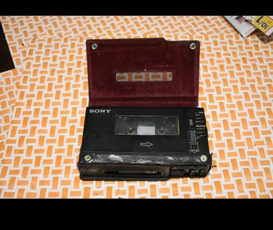 Sony WM-D6C Professional Walkman Cassette Player Recorder Parts Not Working
