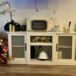 Storage Cabinet- TV Stand In Huntington Park 
