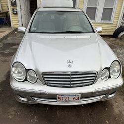 2005 Mercedes-Benz C-Class