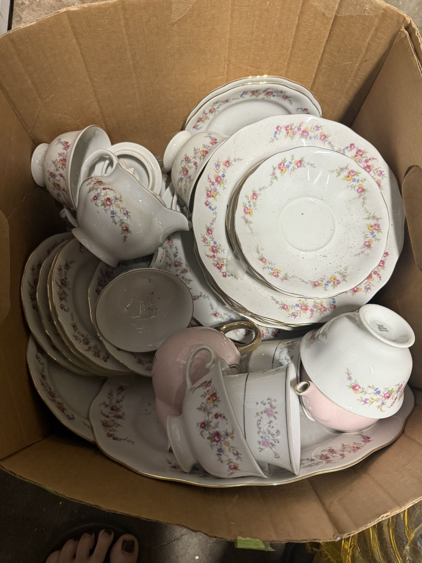 Tea Set FREE