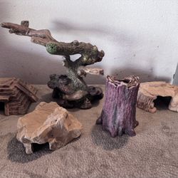 Reptile  (Hides, Tree, Etc. 
