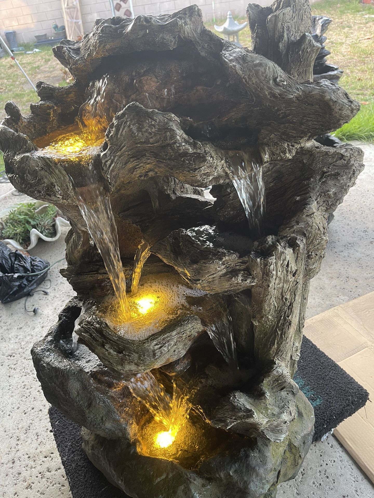 Garden Decor /waterfountain