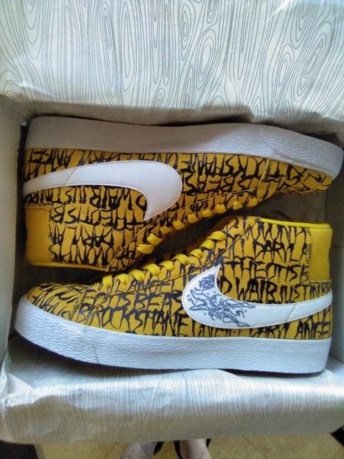 Nike. Custom Neck Face NIKE Blazers