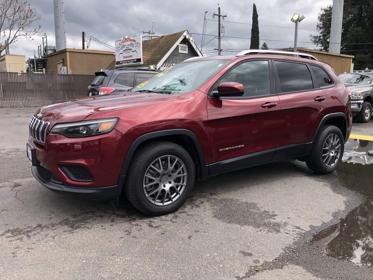 2020 Jeep Cherokee