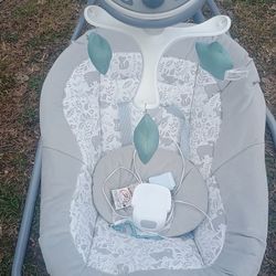 Graco Baby Swing