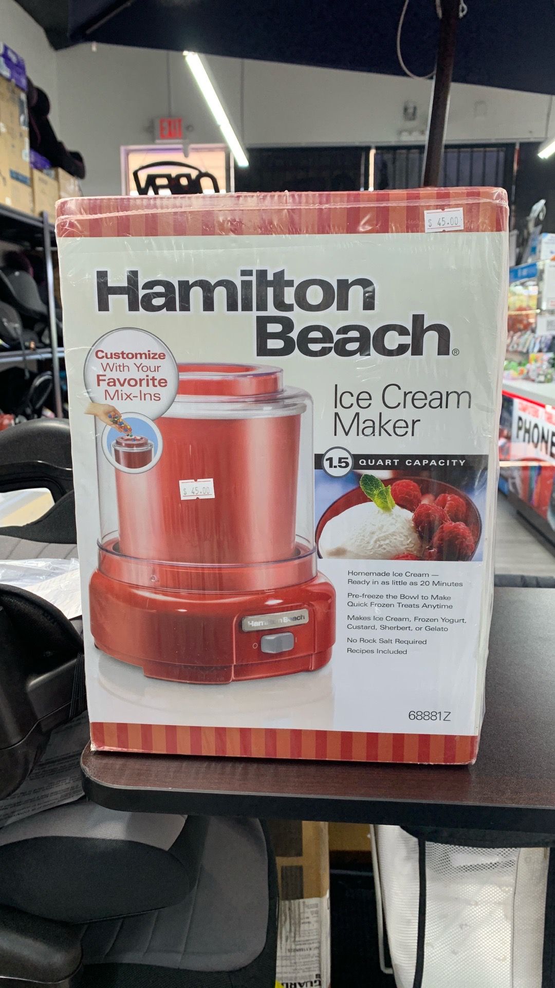 Nueva máquina para hacer helados con recetario incluido 1.5 capacidad marca Hamilton Beach
