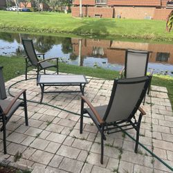 Outdoor Chairs 
