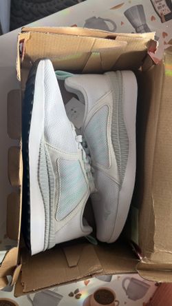 Puma White Size 8 Women’s Tennis Shoes