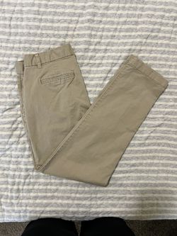 The Gap Khaki Pants Women’s