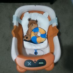 Teddy bear baby's bath