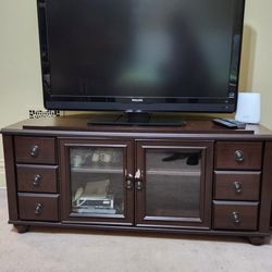 Entertainment/TV Stand (Reduced)