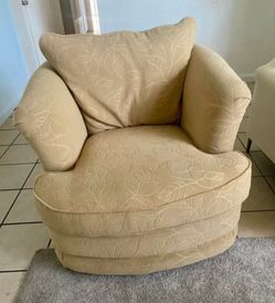 Swivel Lazy Boy Chair