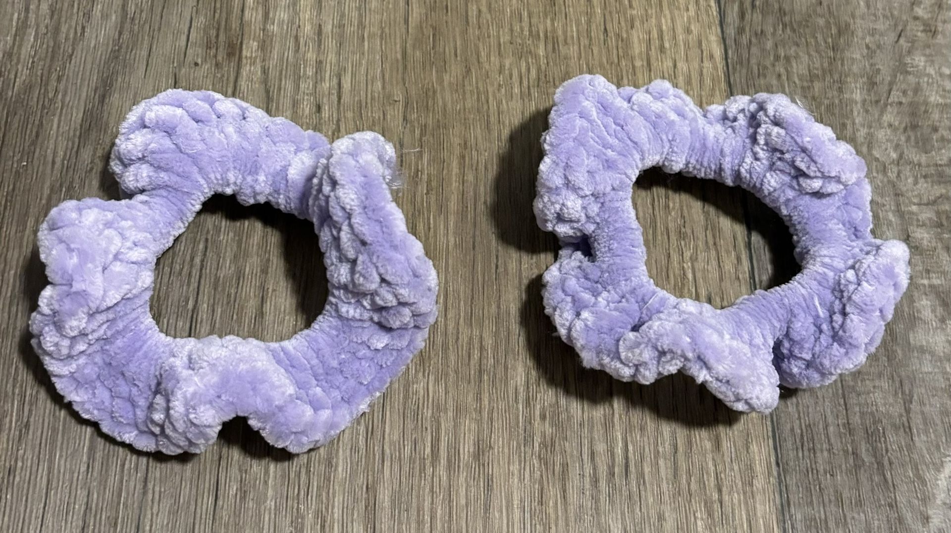 Lilac Scrunchie