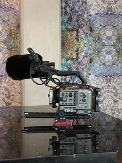 Sony FX6 Package | Tilta Rig | PL Adapter | Monitor | XLR Handle