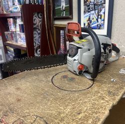 Vintage ECHO CS-440 Chainsaw 18 inch Bar 40.2cc Gas Chain Saw