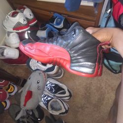 Jordan 12 Flu Game Men Size 8.5