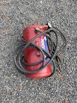Midwest products 9 gallon portable air tank