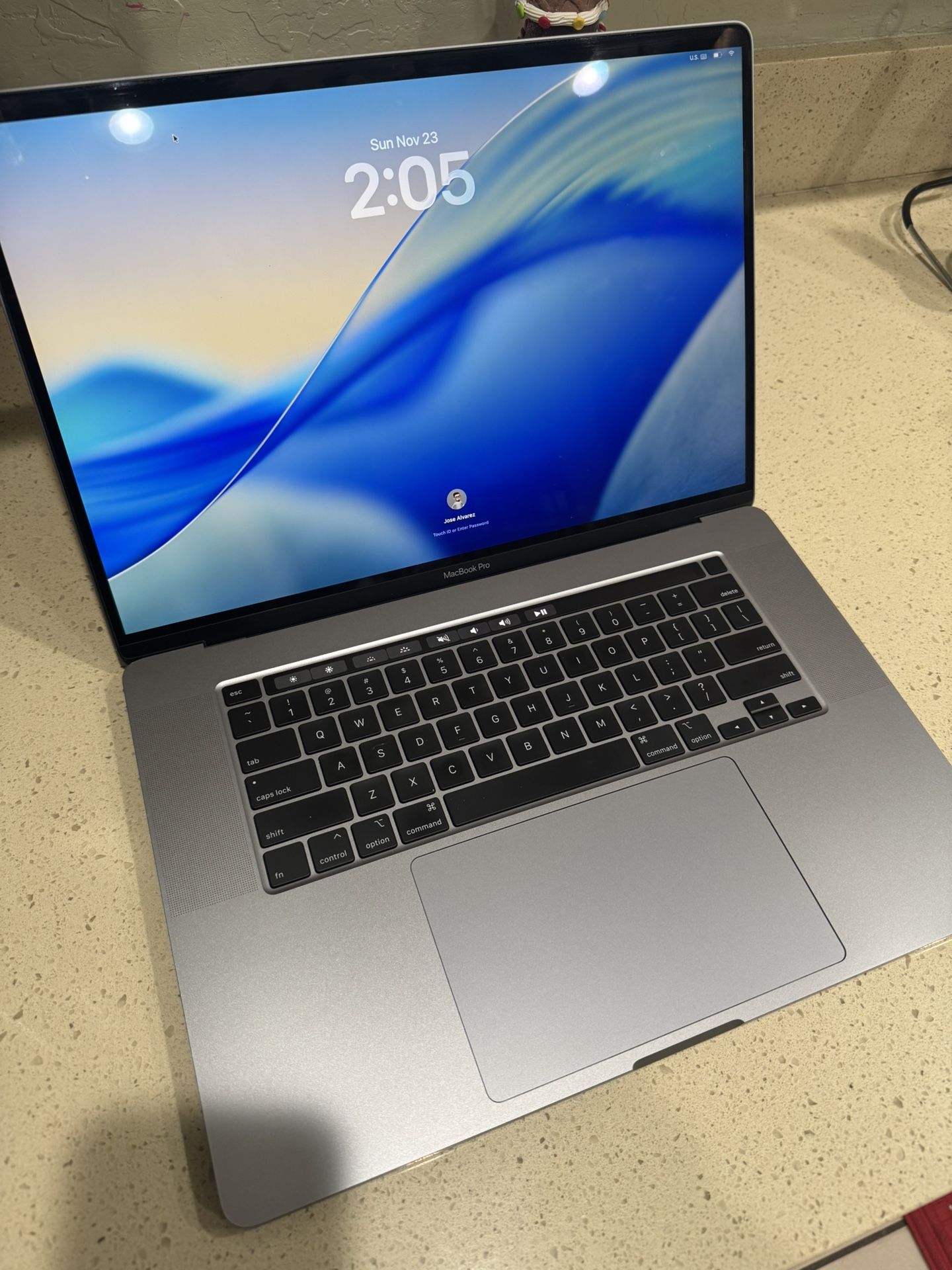 Apple MacBook Pro 16inch 2019 500gig