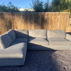 Sectional Couch 