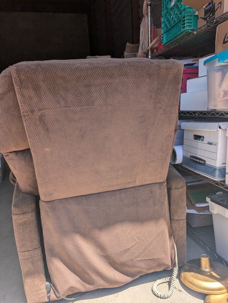 Lift Recliner Chair Mega Motion Inc