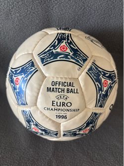ADIDAS QUESTRA EUROPA -OFFICIAL MATCH BALL OF THE EUROPEAN CHAMPIONSHIP 1996