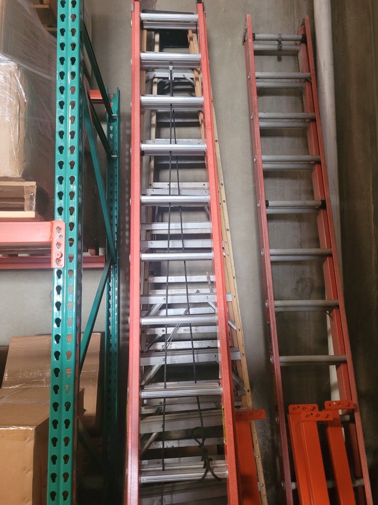 24' Extension Ladder