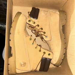 Timberland Size 7 Boots