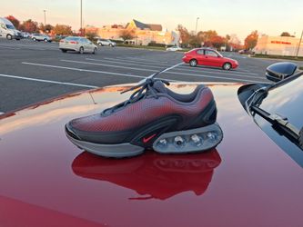 Brand New And Original Men's Nike Air Max's DN Sneakers Sizes 13