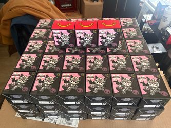 Hello Kitty x Godzilla #5 and #8 ONLY