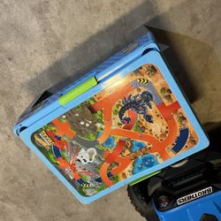 Hot Wheels Monster Trucks Splash & Crash Arena, Plastic Sand & Water Table