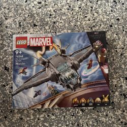 LEGO Marvel The Avengers Quinjet 76248 Spaceship Building New