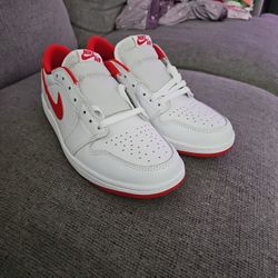 Jordan 1 Low Sz 9.5m
