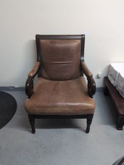 Arm chair