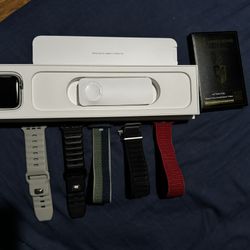 Apple Watch Series 7 