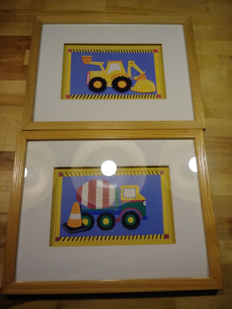 2 Wood Framed Boy's Room Construction Pictures Kids Toy