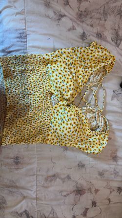 Cute Yellow Top $8