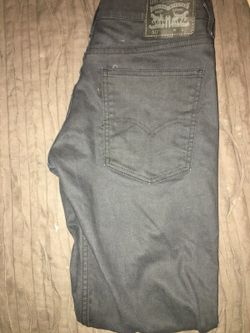 Blue/black 501 levis 32/32