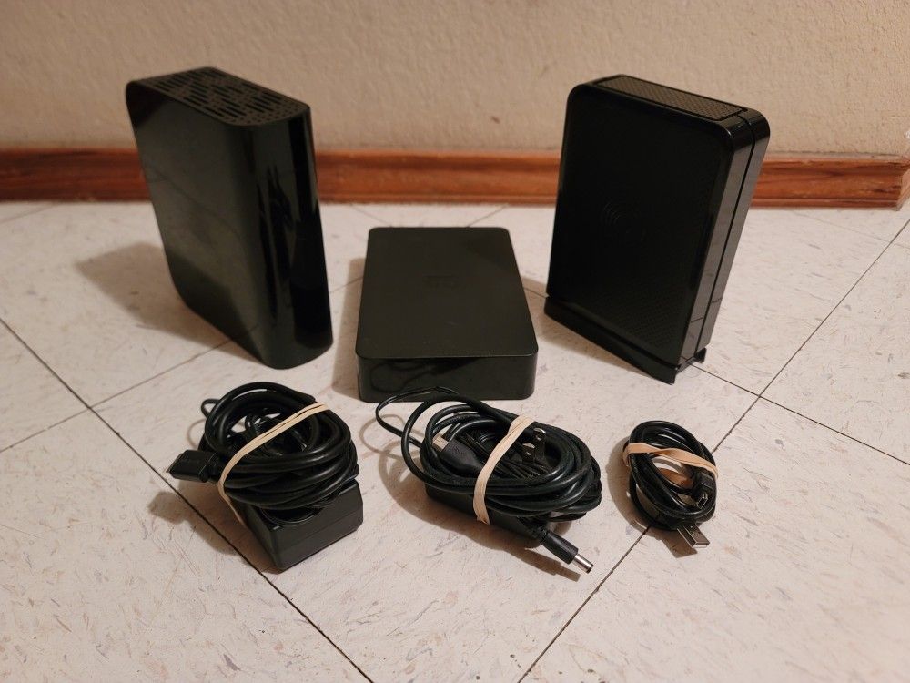 1Seagate + 2 Western Digital External Hard Drives