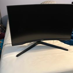 27” Samsung Curved 4K HD Gaming Monitor