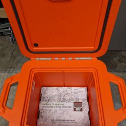 Otter Box 25 Quart Cooler