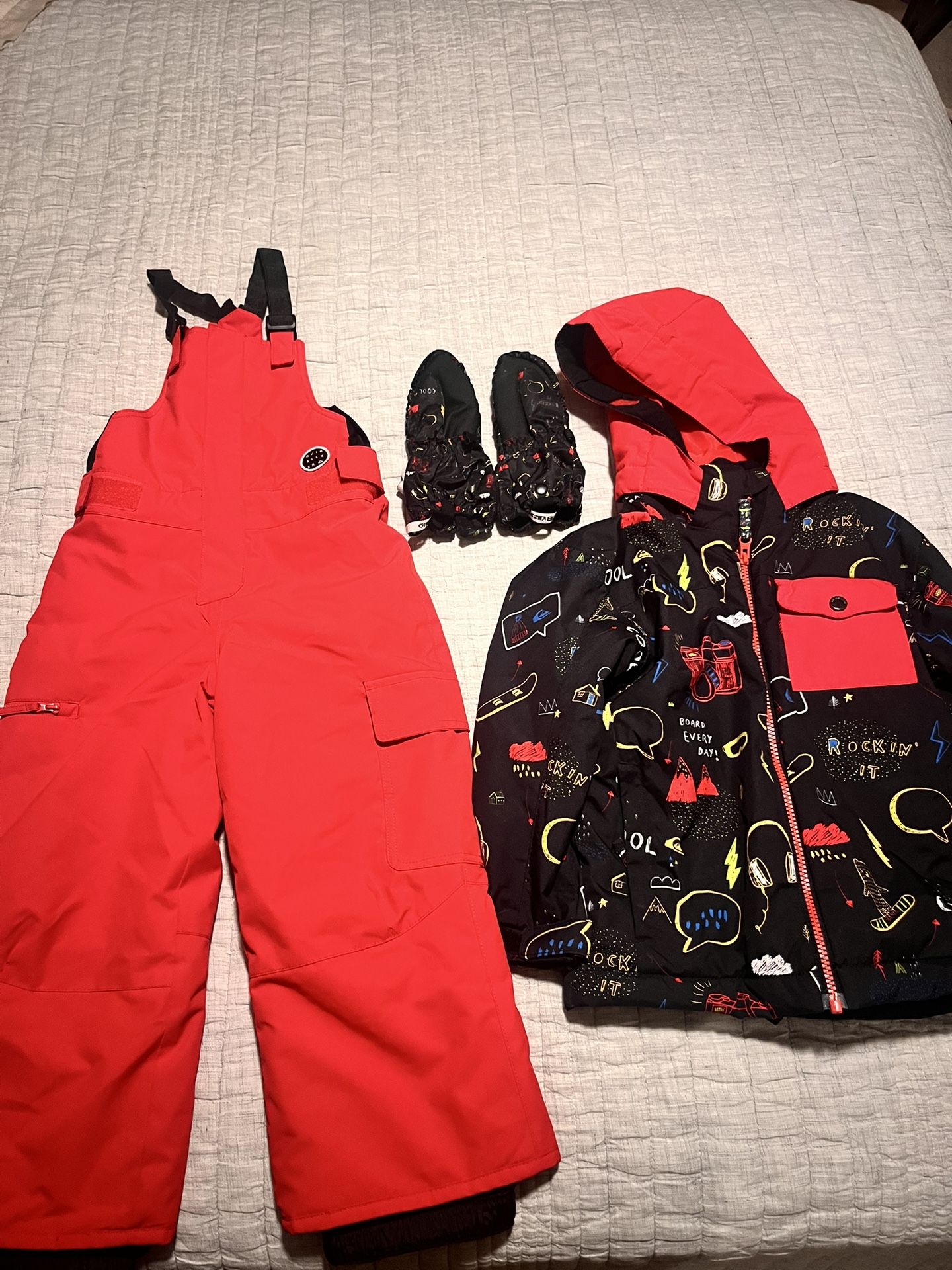 Quicksilver Kids Snow Bib, Jacket And Gloves