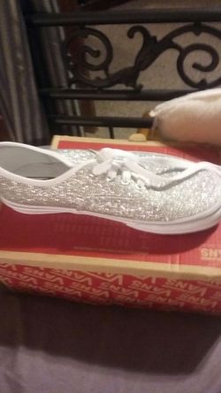 Girls Vans