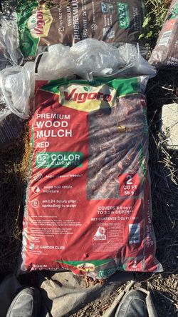 Vigoro premium wood mulch red